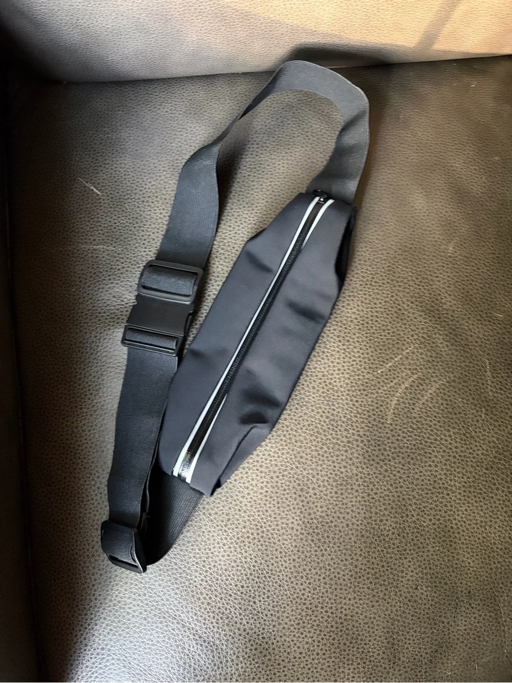 Utopia Fitness black Phone Belt Bag Waist Band with Clear Touch Window LIKE NEW